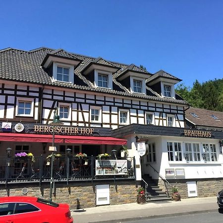 Bergischer Hof Overath Buitenkant foto