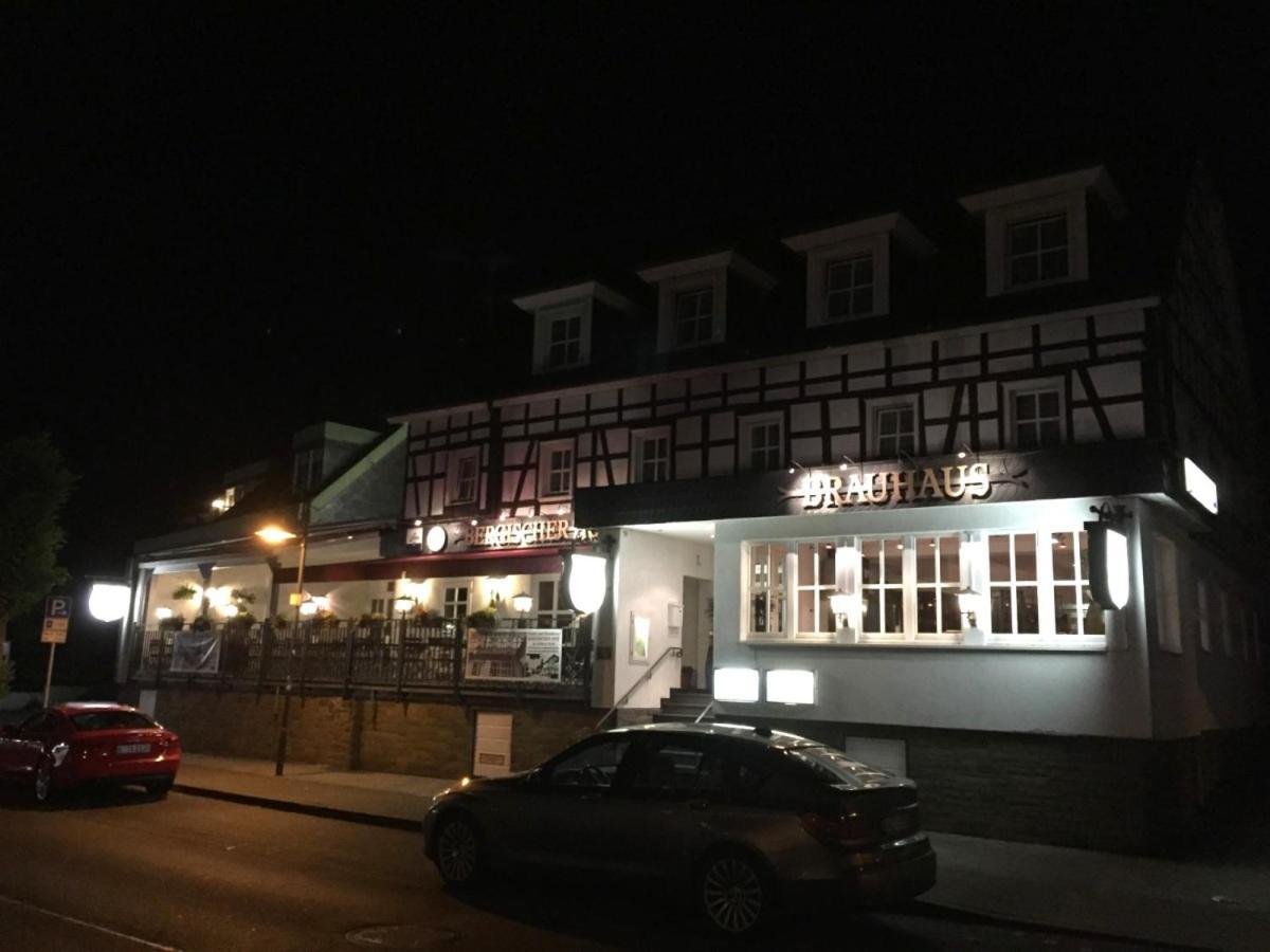 Bergischer Hof Overath Buitenkant foto