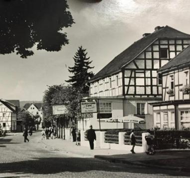 Bergischer Hof Overath Buitenkant foto